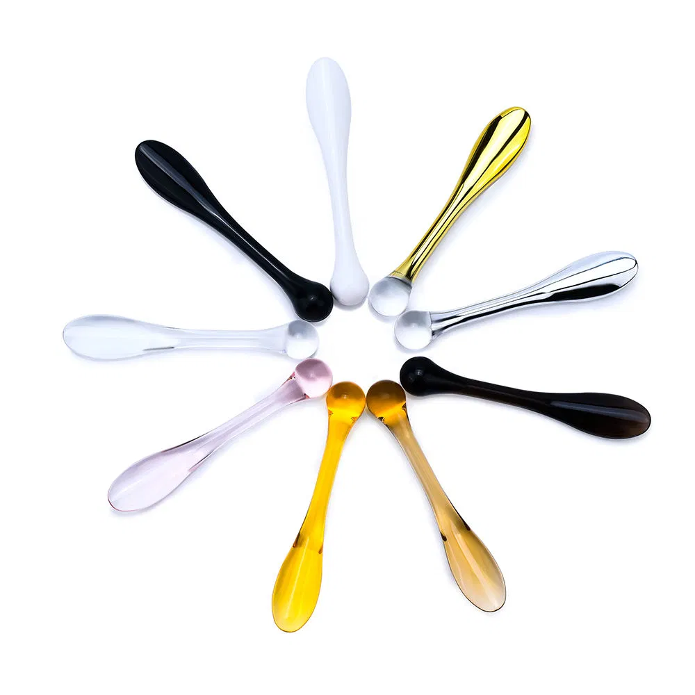 Wholesale Mini Small Plastic Eye Cream Scoop Cosmetic Beauty Makeup Spatula Gold Facial Mask Cosmetic Spoon