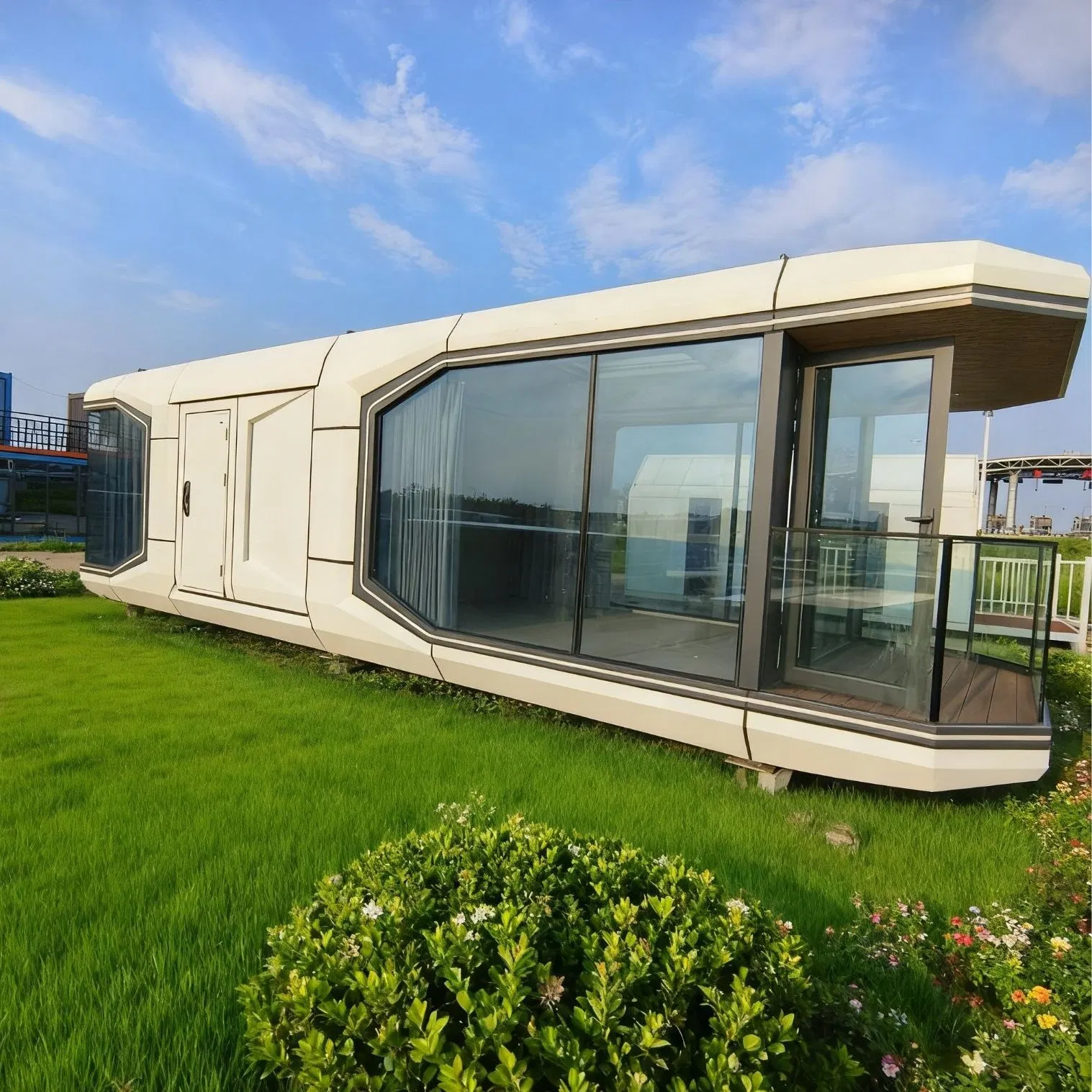New Technology Steel Frame Prefab Space Capsule House with Wet Separation