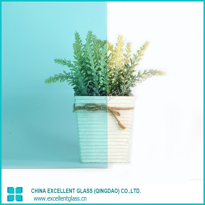 Colored/Toughened/Tempered/Tinted/Clear/Ultra/Translucent//White/Acoustic/PVB/Sgp/Patterned/Bulletproof/Decorative Laminated Glass