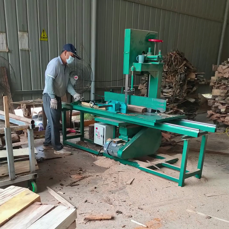 Ленточная пила по дереву вертикальная портативная