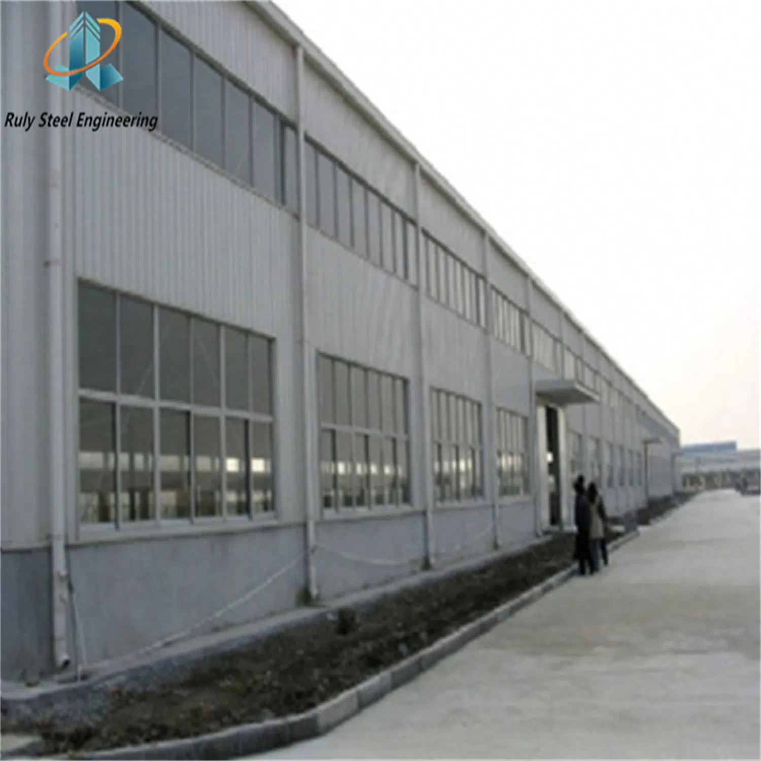 Large Span Prefabricated Steel Structure Construction Building Industry Prefab Warehouse with Middle Columns