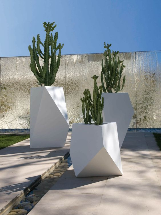 Garden Ornaments Plant Container FRP Fiberglass Large Planter Pots Customizable Flowerpot