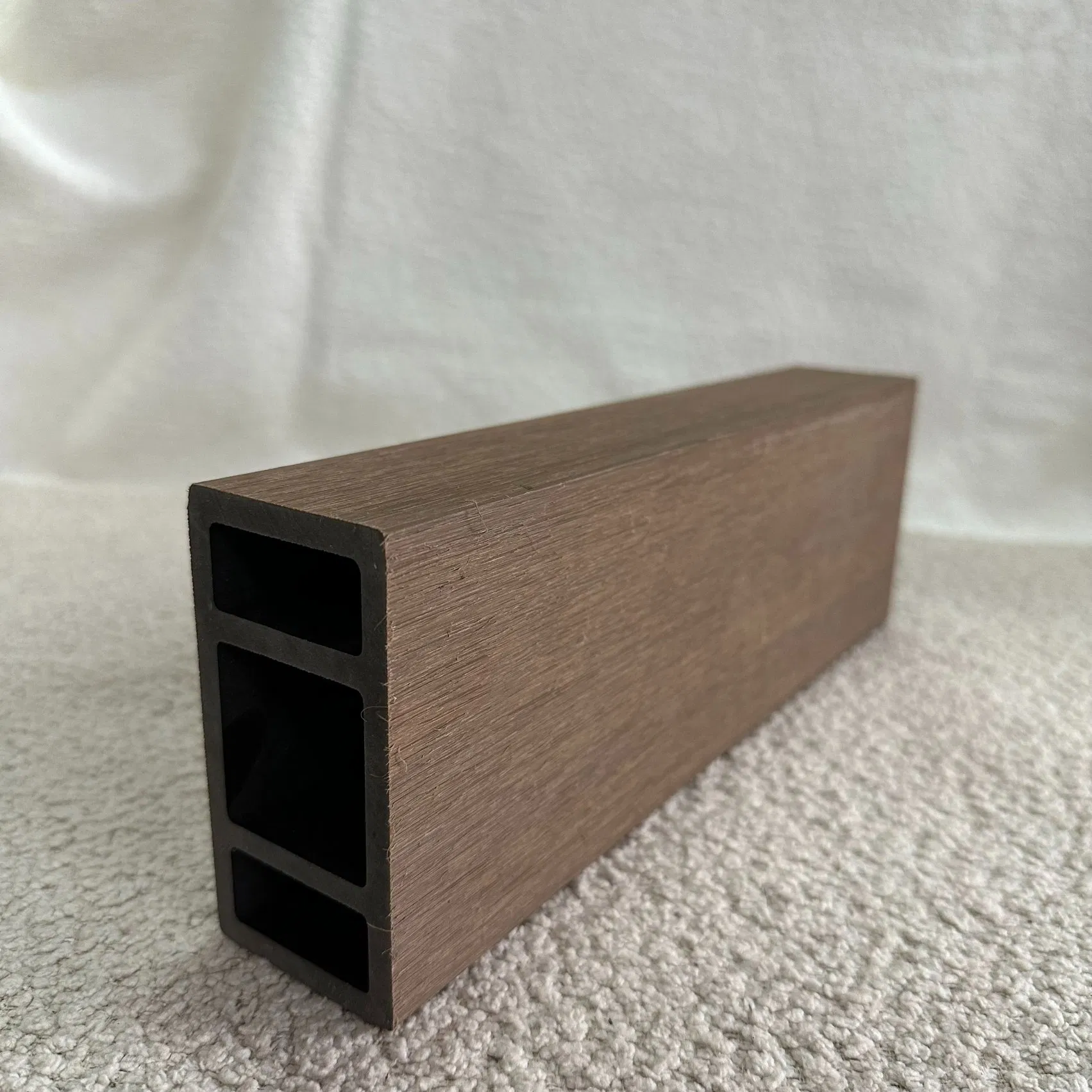 Architectural WPC Louver Panels 100X50mm Custom Color Options Fire-Rated Core Weatherproof