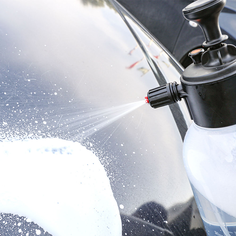 Rainmaker 2 Liter Garden Plastic Portable Manual Mini Hand Pressure Foam Sprayer