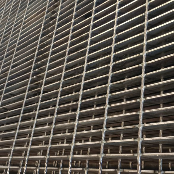 Durable Steel Driveway Drain Grate for Optimal Water Management