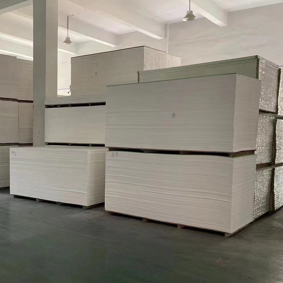 1220*2440mm Celuka White Fireproof Plastic Glossy PVC Foam Sheet Board for Cabinet