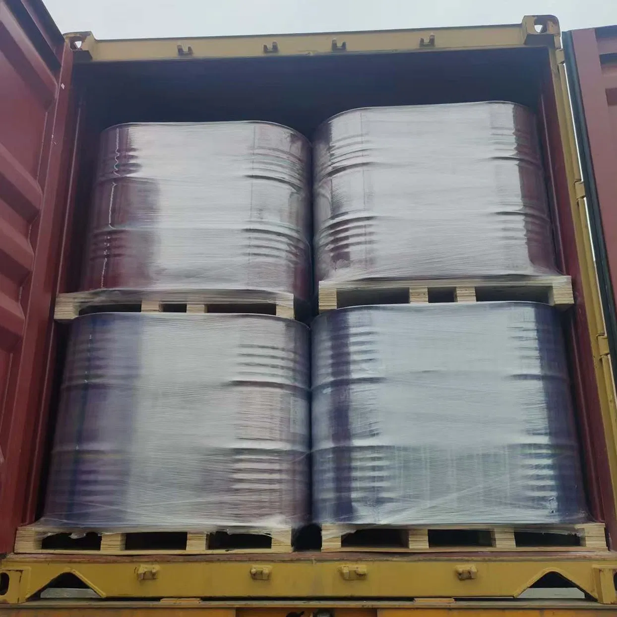 Two-Component Polyurethane Spray Foam Closed Cell PU Foam for Roof Insulation