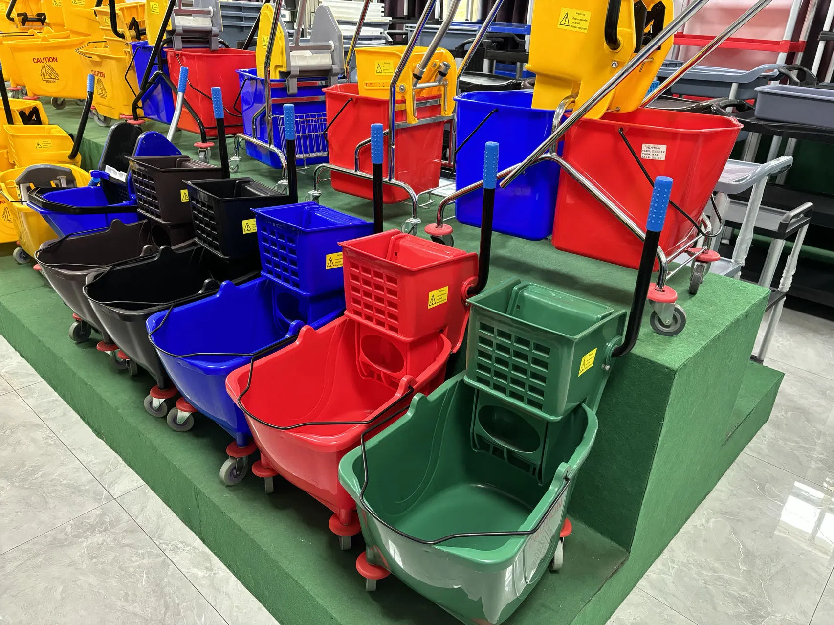 High Quality 36L Plastic Mop and Bucket with Wringer Set with Wheels
