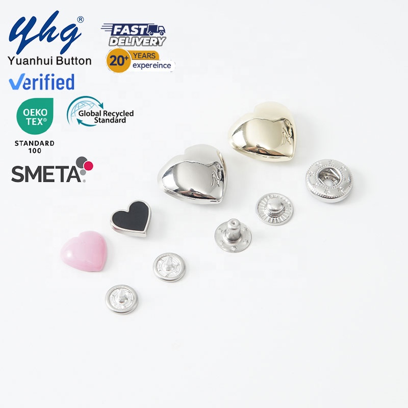 Кнопки металлические сердце цинковый сплав с логотипом