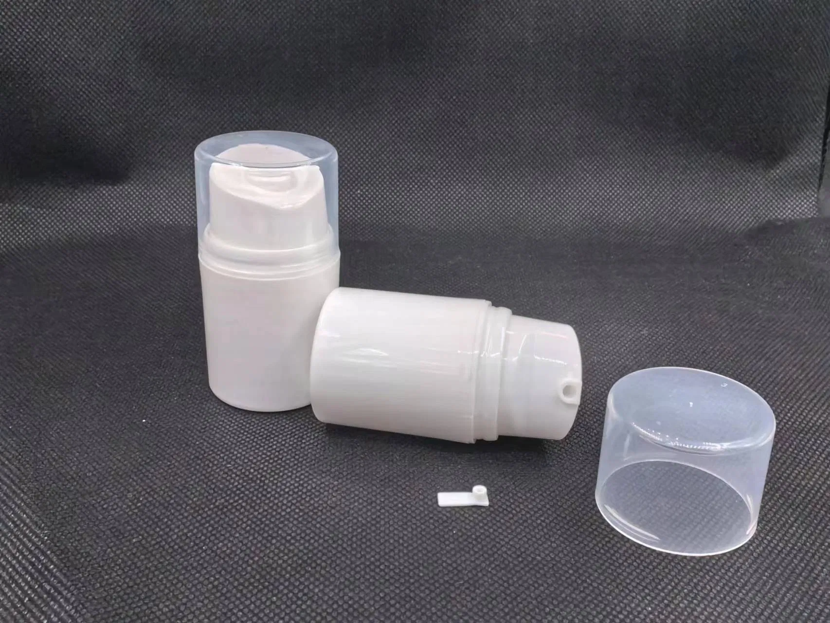 Factory Direct Sales of Plastic Products, PP Vacuum Bottle