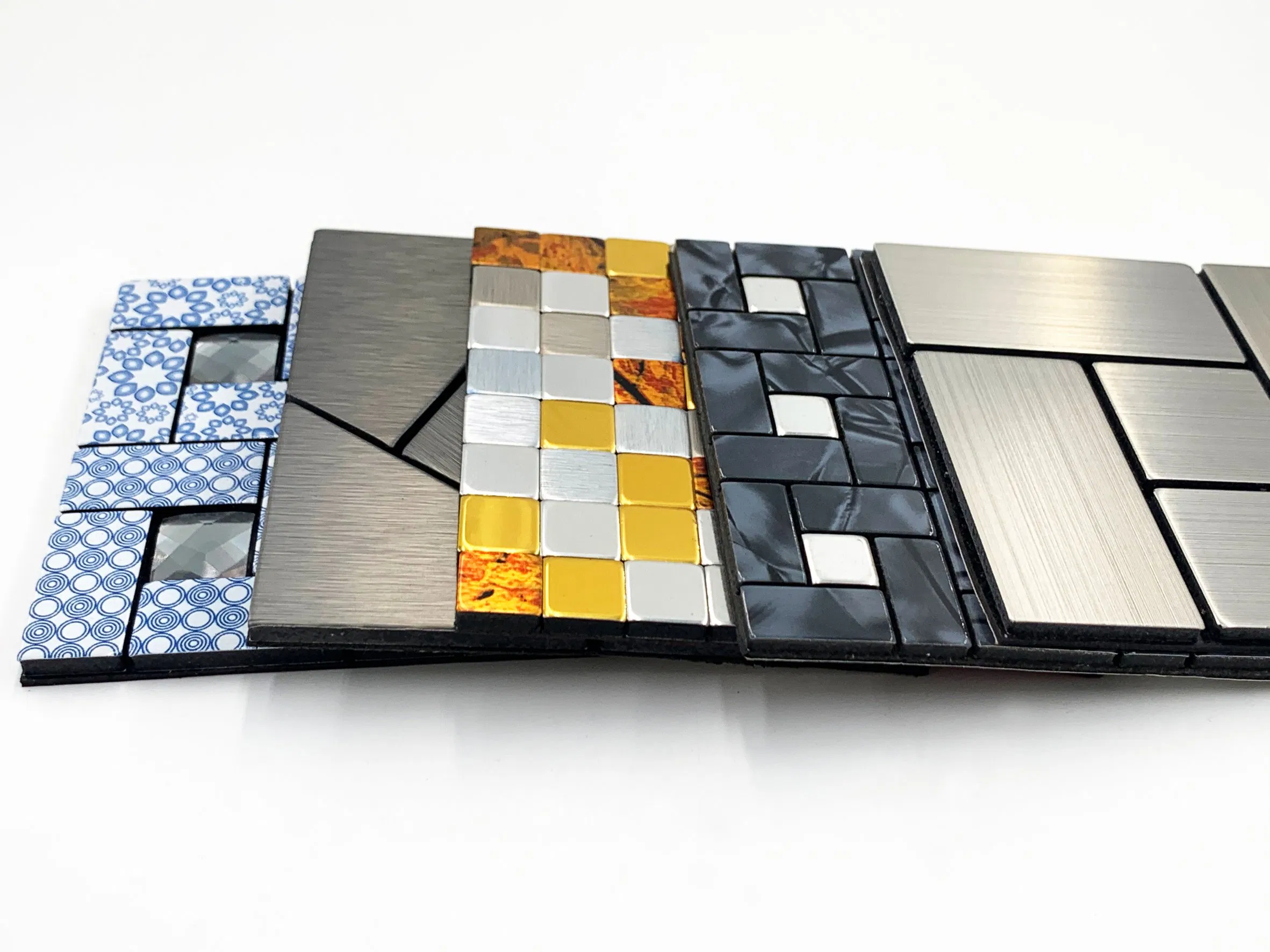 Factory Sale Aluminium Mosaic Tile, Self-Adhesive Metal Backsplash Peel and Stick Tile for Kitchen Customized Pattern High Quality Easy Installatiaon