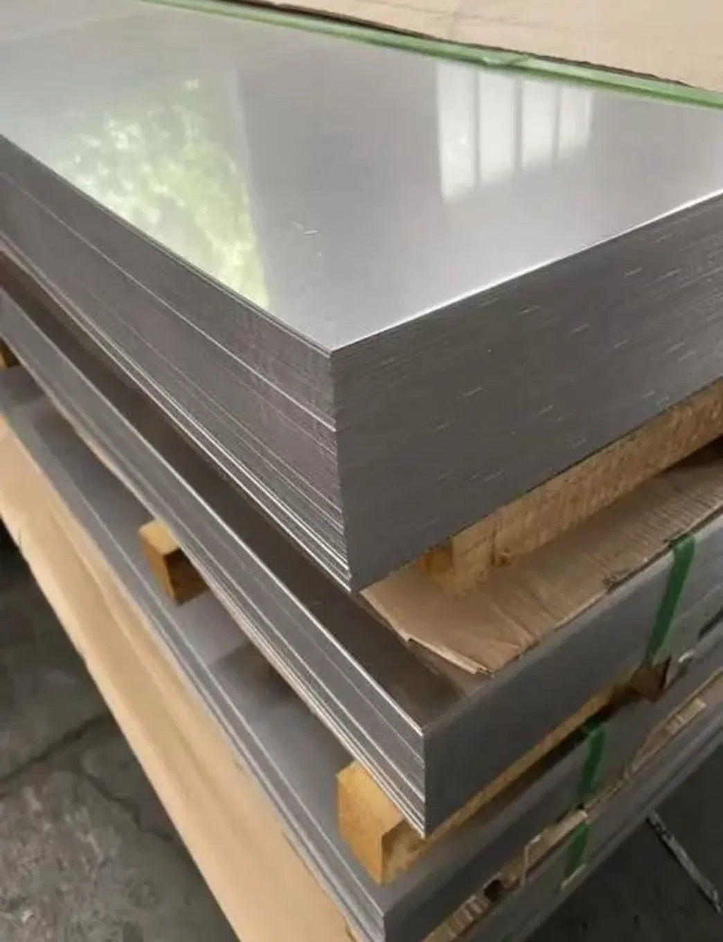High-Quality Stainless Steel Clad Plates for Industrial Use