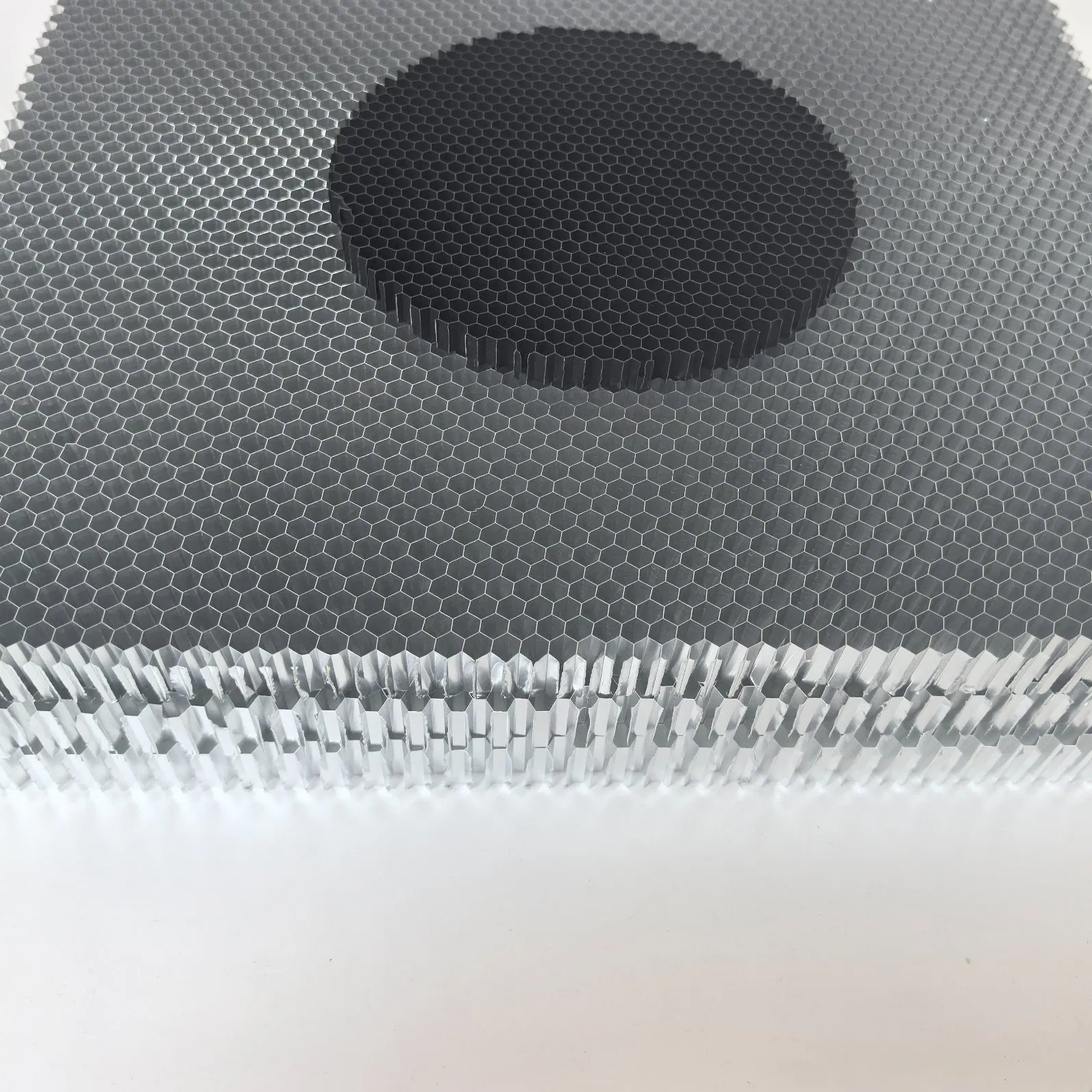 Wholesale Price High Strength Flexible Aluminum Honeycomb Core Material for Building