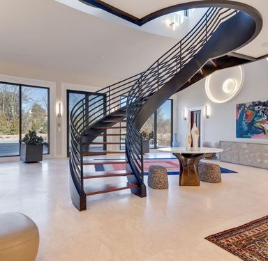 Solid Wood Curved Staircase Wroght Iron Steel Railing Curved Shape Staircase Metal Spiral Stairs