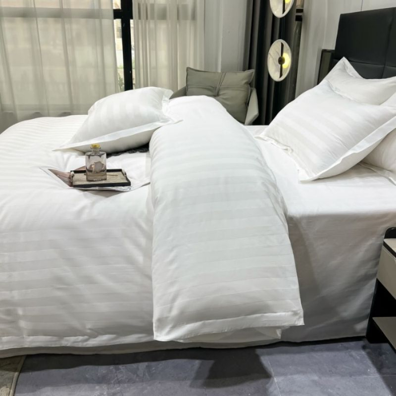Wholesale OEM/ODM High Quality Luxury Quilt Comforter Cover Bed Sheets Satin Duvet Cover 100% Cotton Sanding Bedcover Pillowcases Bedroom Hotel Bedding Set