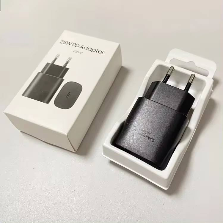 Сетевой адаптер 25W USB-C для Samsung и iPhone