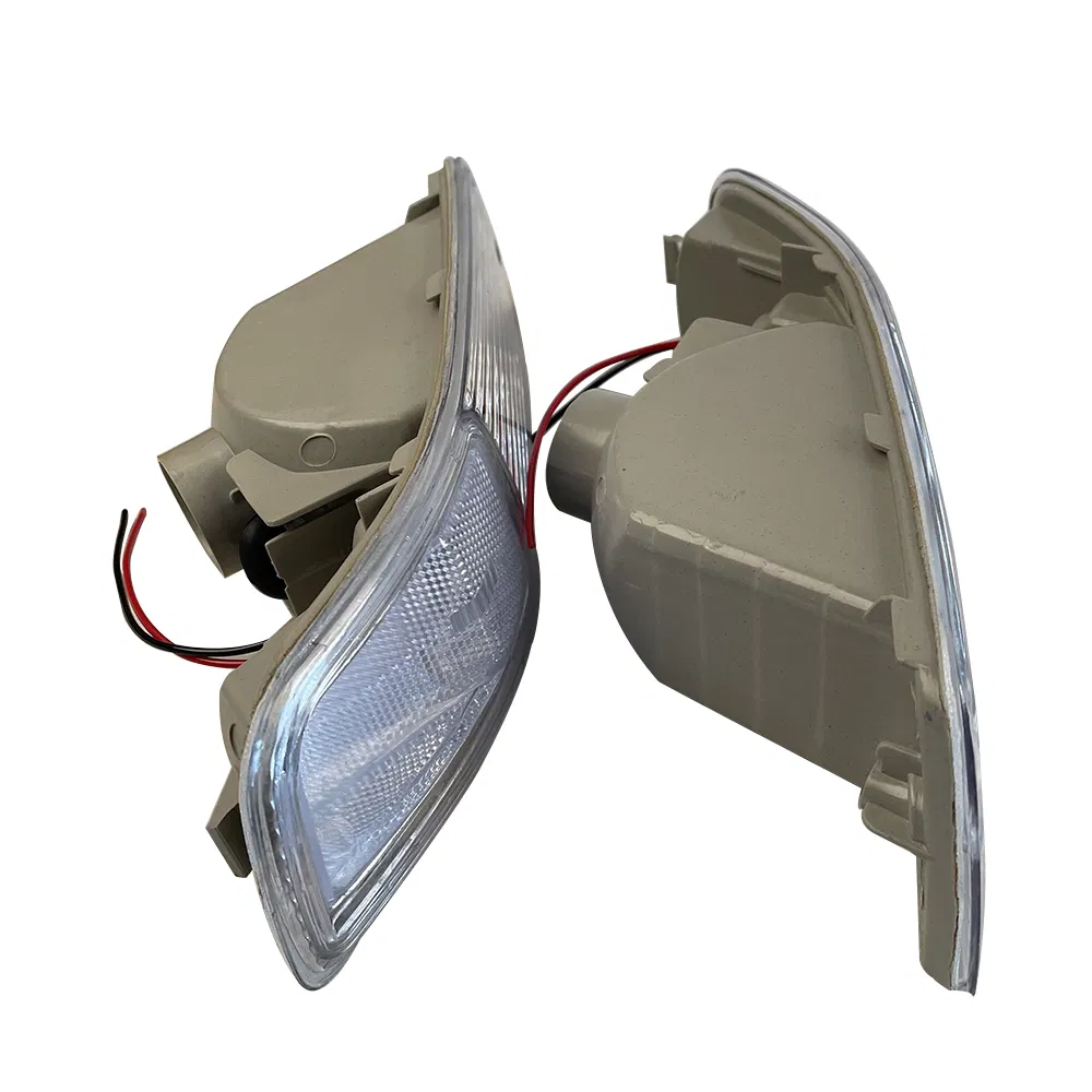 Передние противотуманные фары Toyota RAV4 1998-2000