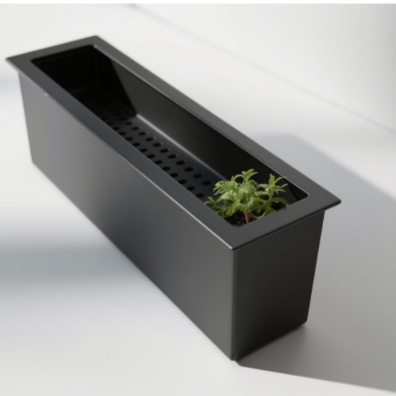 Durable Weatherproof Aluminum Planter Box for Outdoor Gardens