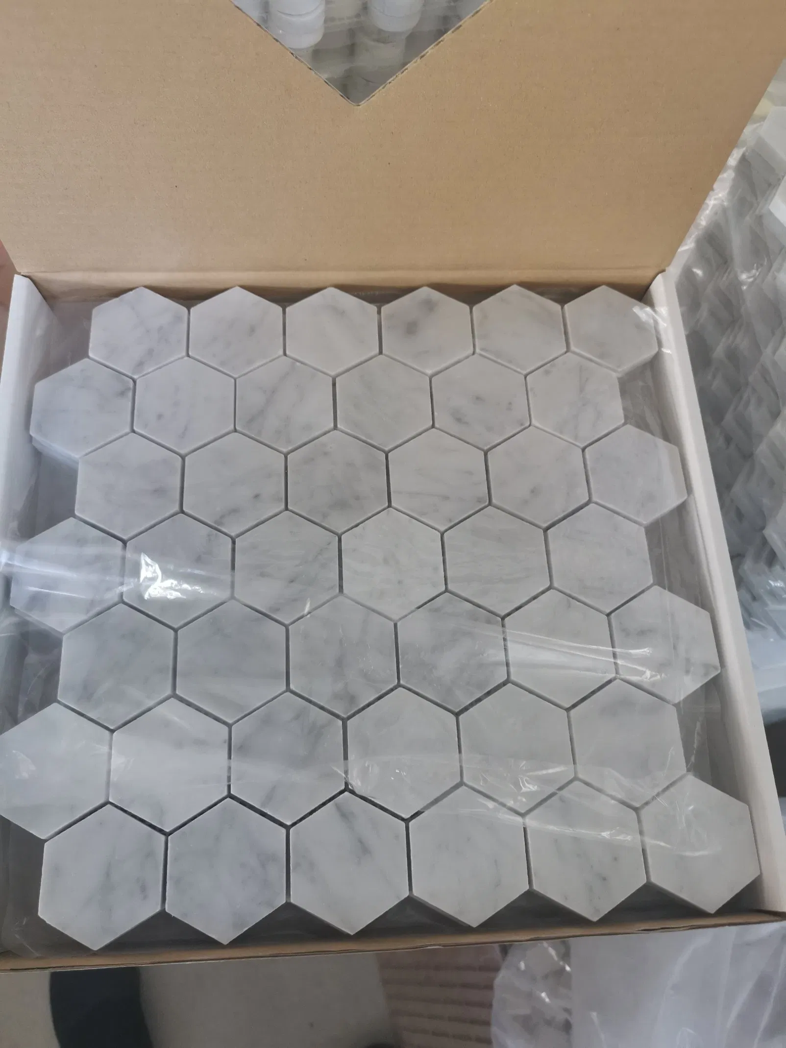 Мозаика из мрамора шестигранная для интерьера