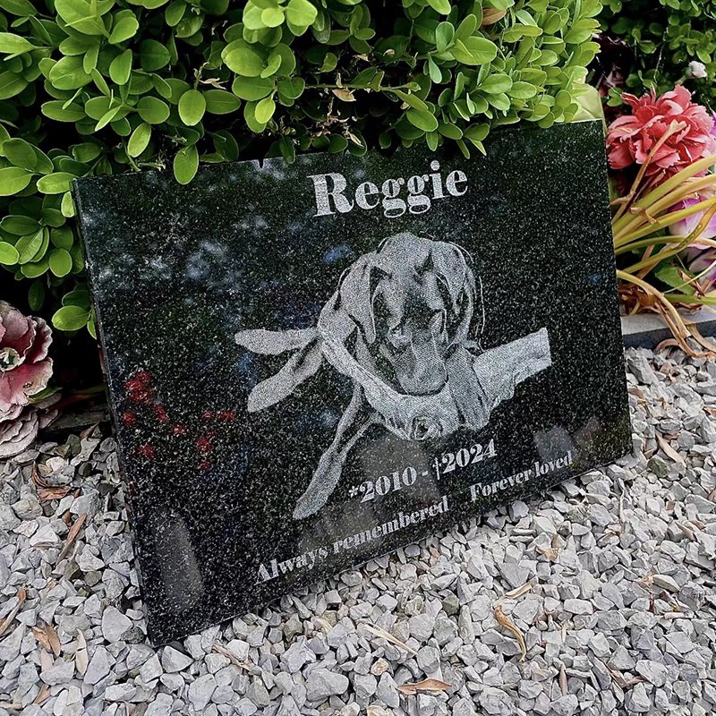 Custom Engraved Black Granite Pet Memorial Stone for Dogs