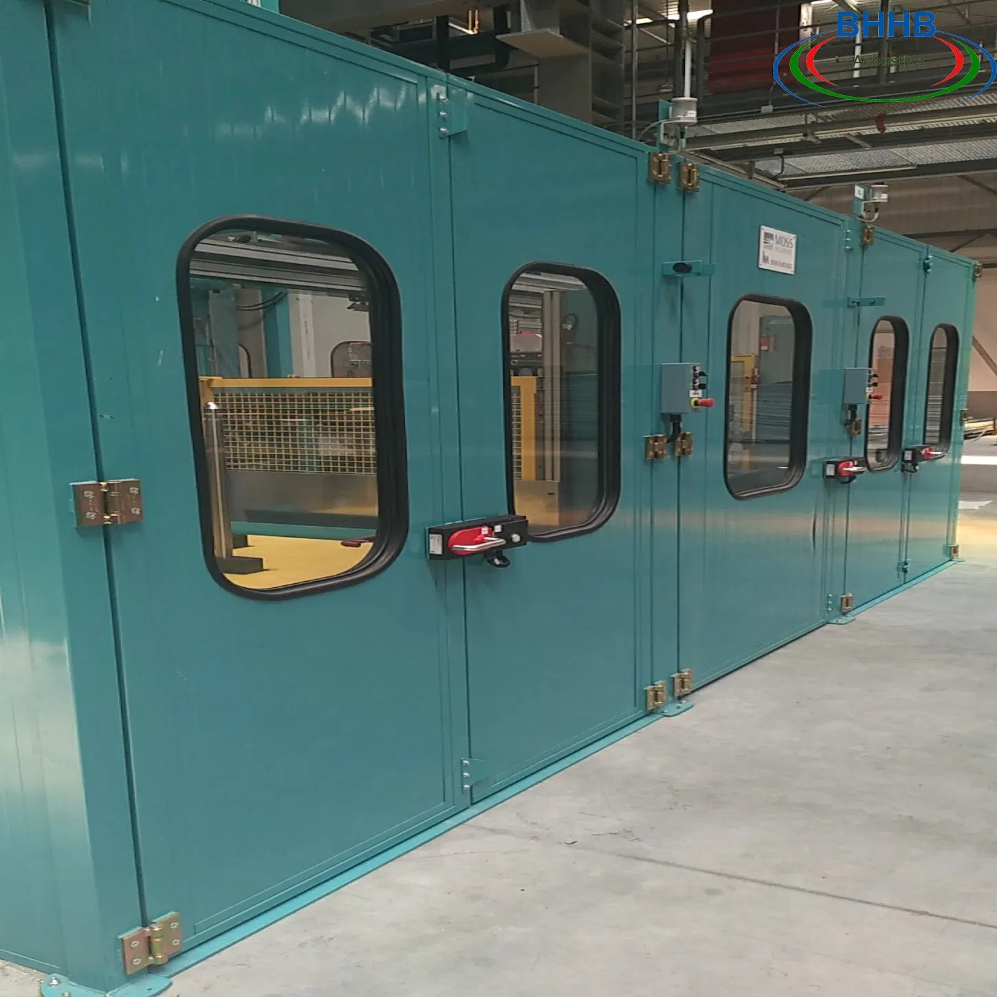 Sound Insulation Barriers for Assembly Li Ne Equipment