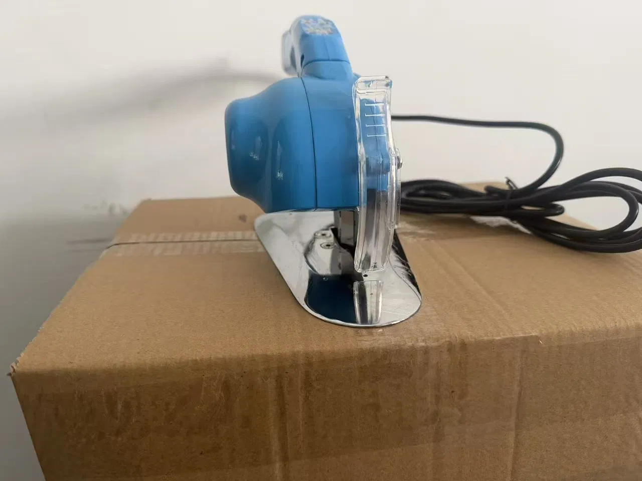 Электрические ножницы Yisew YS-T100D-BL для ткани