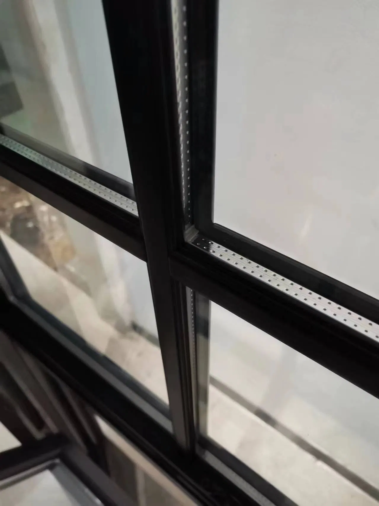  Tilt Hurricane Soundproof Black American Standard Wooden Double Hung Windows, American Style Hung Window with Tilt