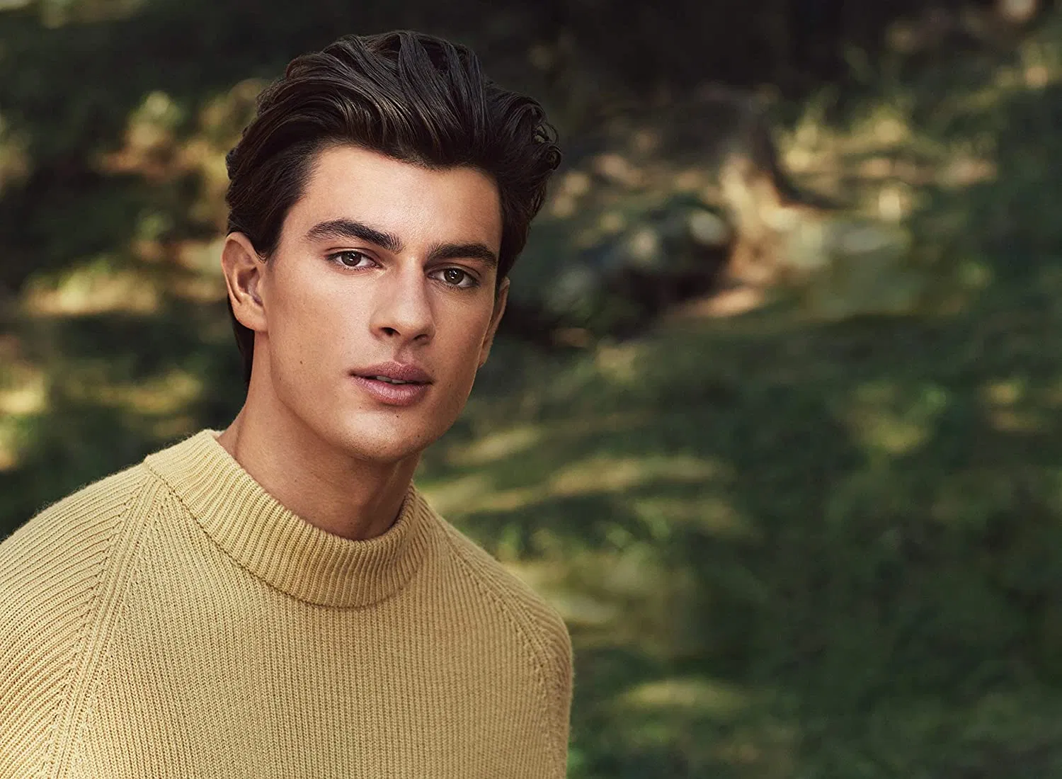 Advanced Anti-Dandruff Shampoo for Effective Hair Loss Control