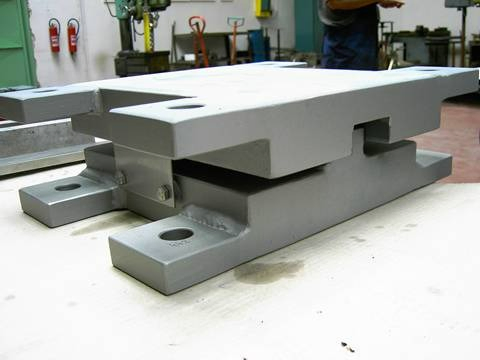 Durable Steel Pot Bearing with Rubber Pad Seismic Resistant Bridge Bearing for Viaduct