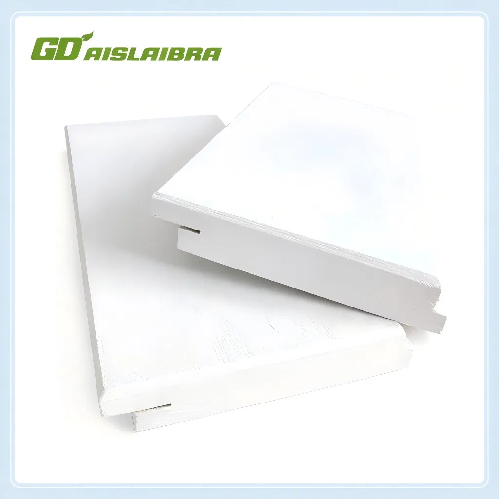 China Factory 90-140kg/M3 High Nrc Decorative Fiberglass Acoustic Ceiling Board for Commercial Buildings