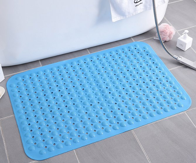 Solid Color PVC Non-Slip Suction Cups Bathroom Shower Mat