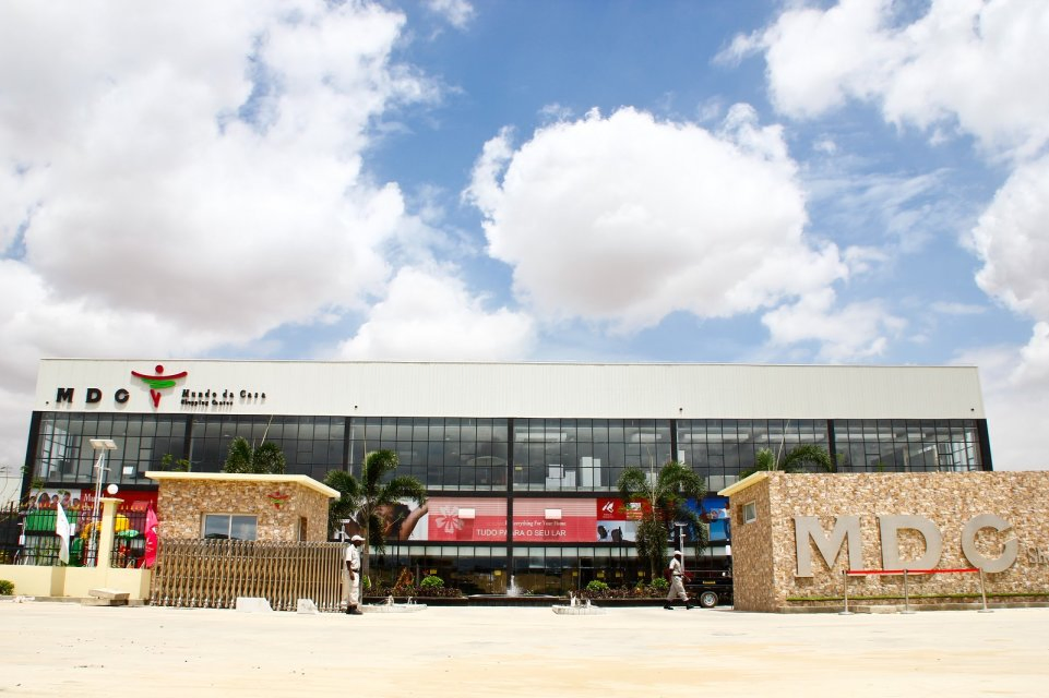 Prefabricated Steel Structure Supermarket From China