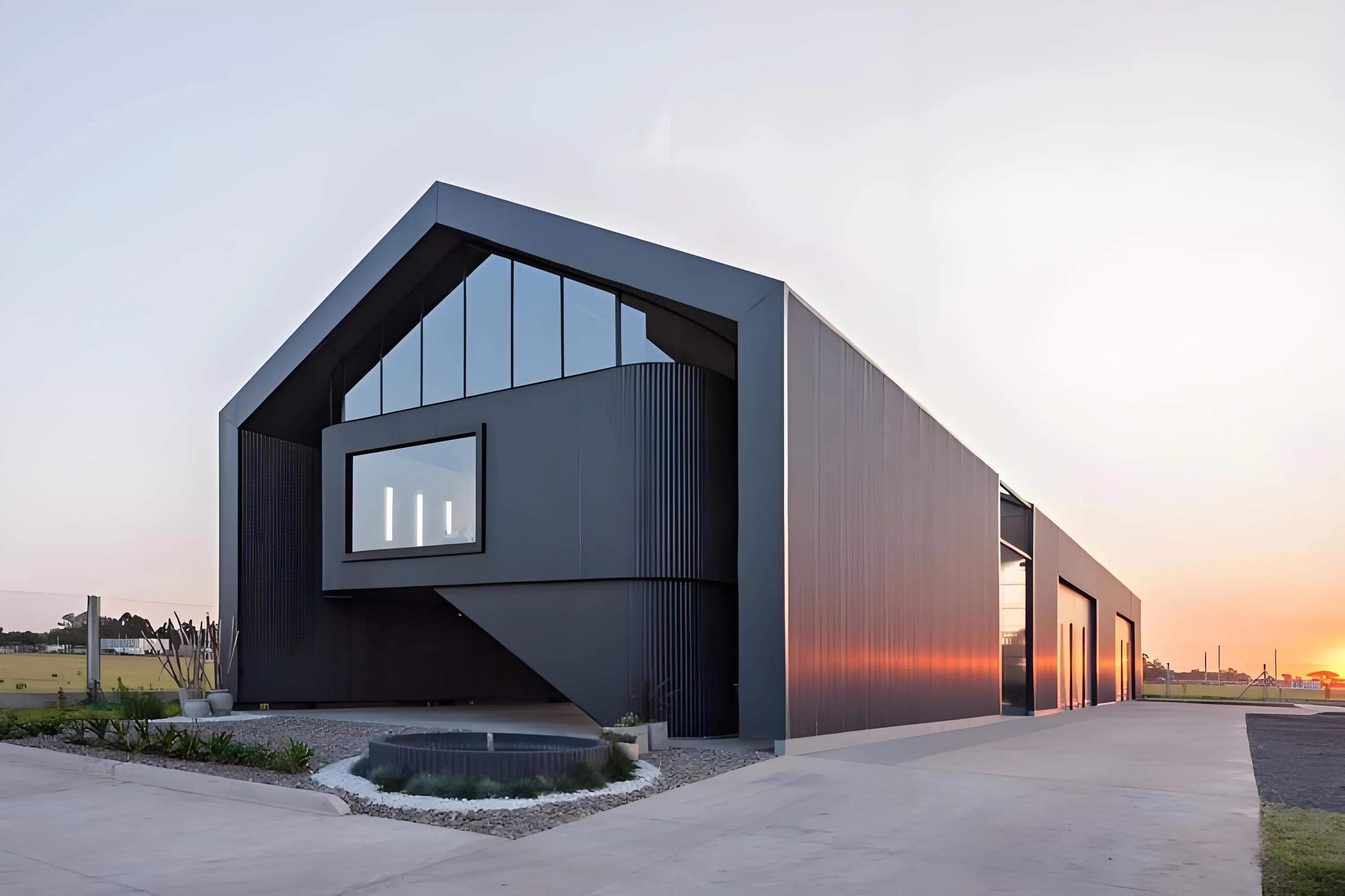 New Product Ideas Modern Design Safe Steel Frame Factory Building for Civil and Public Buildings Durable for 50 Years