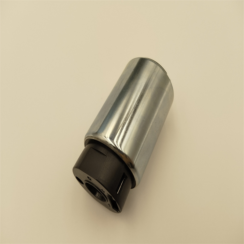 Топливный насос Toyota 23220-21132 (23220-0P010)