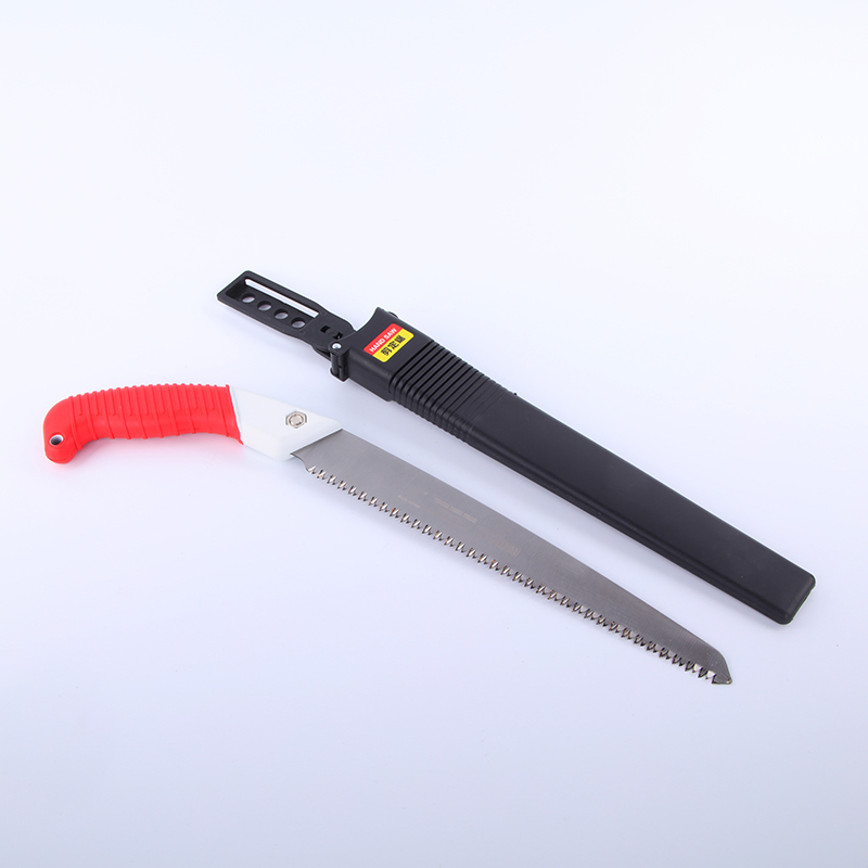 Carbon Steel Garden Saw for Pruning Tasks