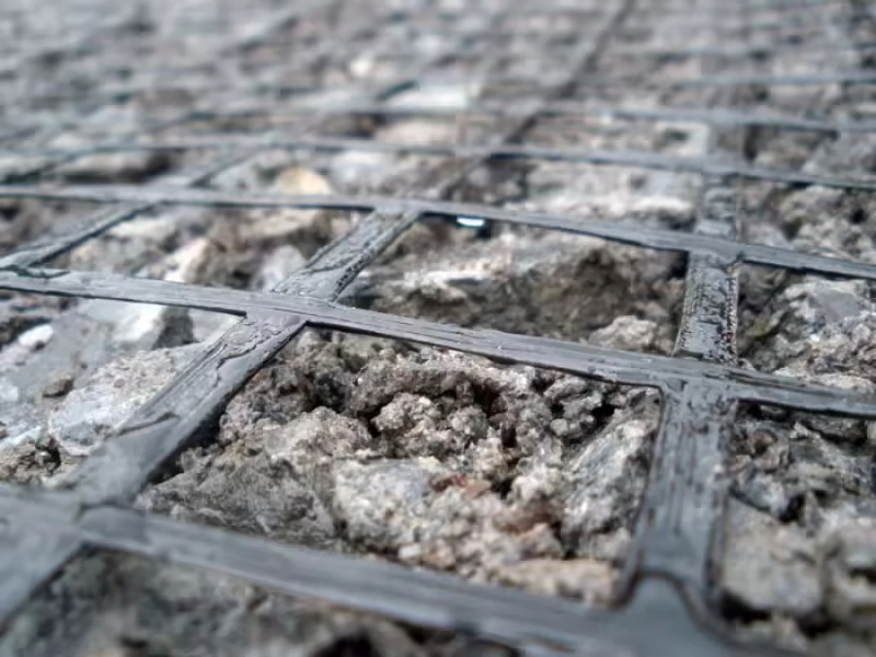 High-Strength HDPE Plastic Geogrids for Enhancing Roadbed Stability