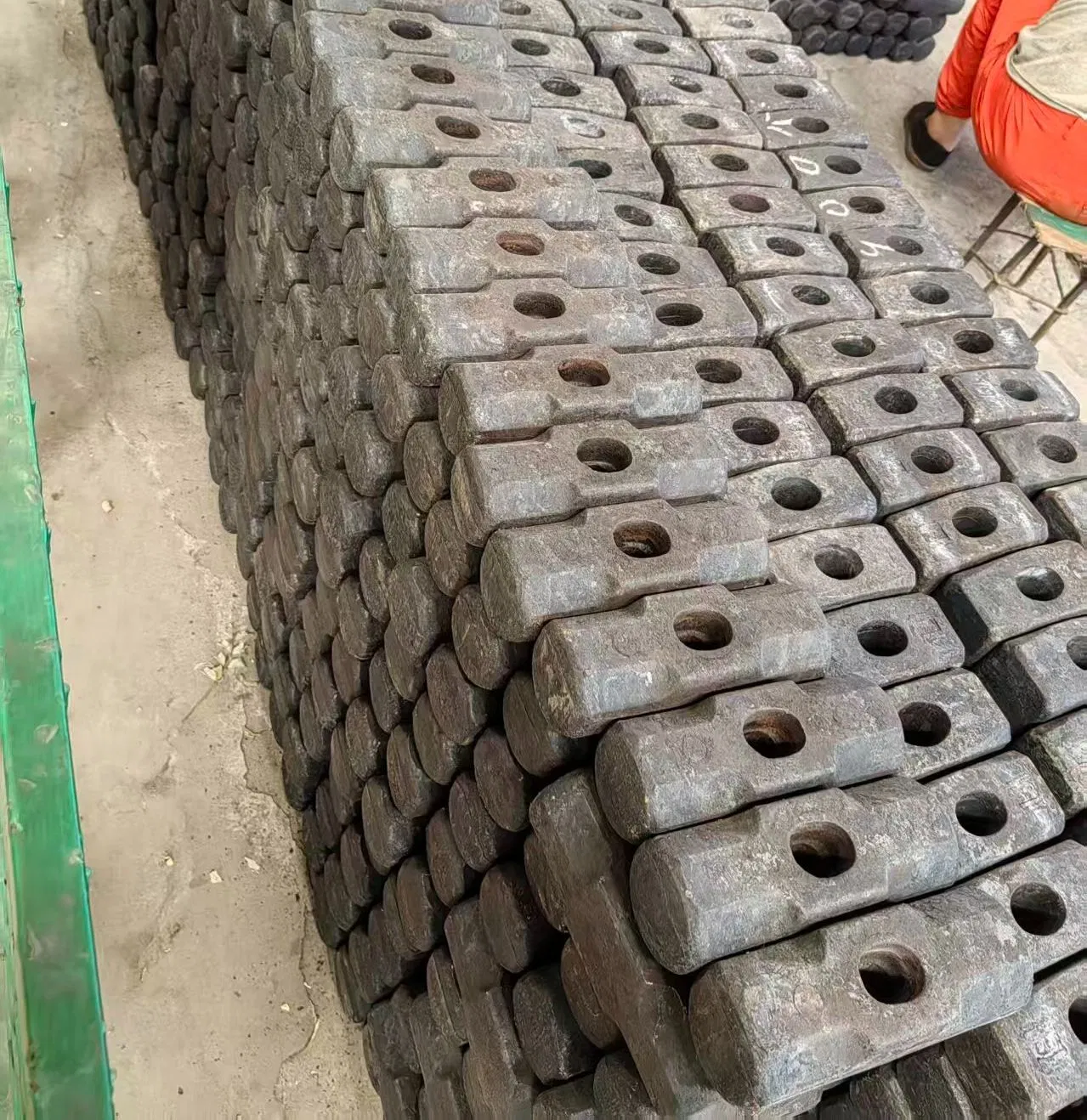 High Quality Forged Steel Hickory Handle 12lb Striking Tools Sledge Hammer