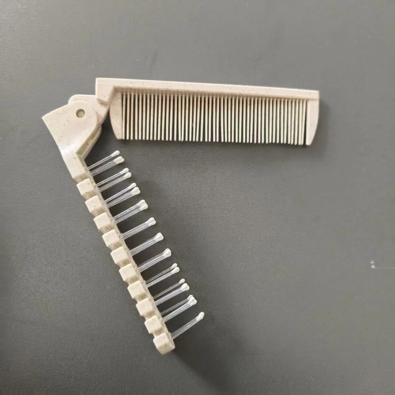 2025 Hot Selling Wholesale PP Comb Hotel Comb for Travel SPA