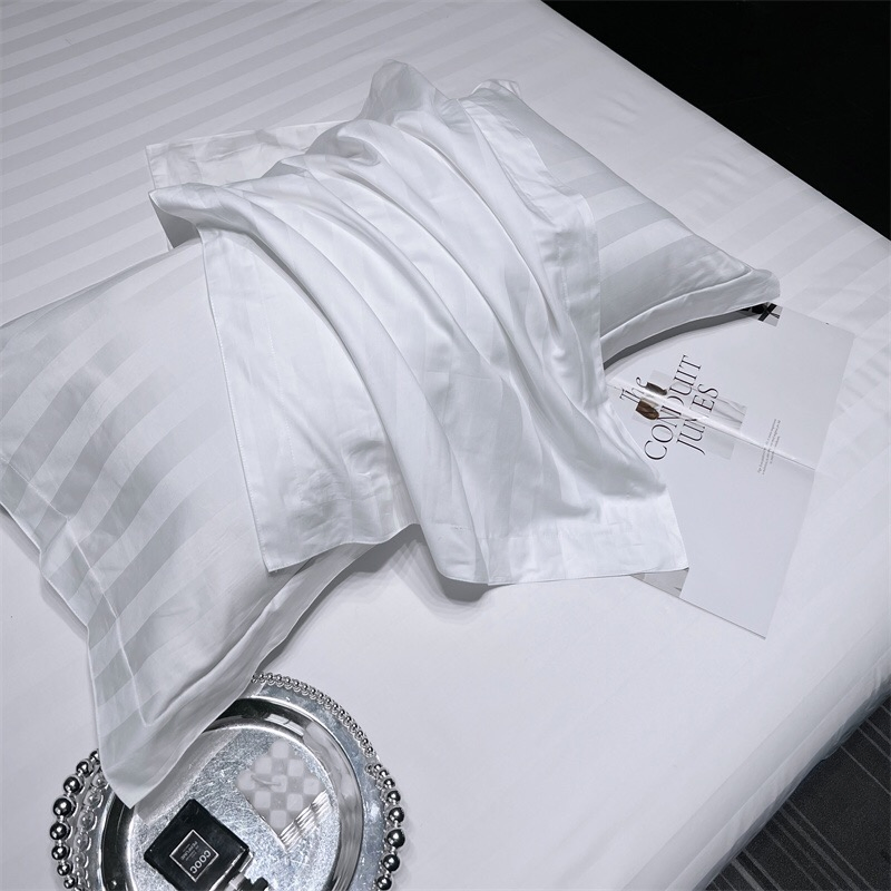 Hotel Striped Comforter Quilt Duvet Cover Bed Sheets King Brushed Microfiber Polyester 4 Pieces White Bedding Set with 1 Fitted/Flat Sheet Double Pillowcases