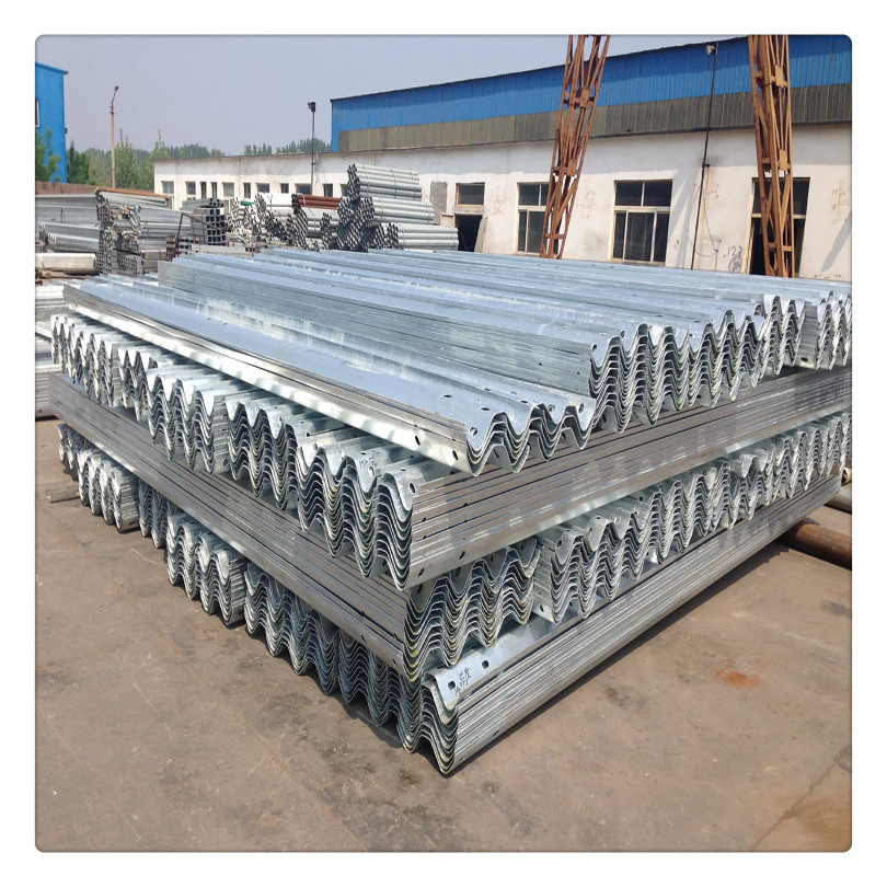 Durable Highway Traffic Barrier Three Beam Corrugated Thrie Beam Guardrail
