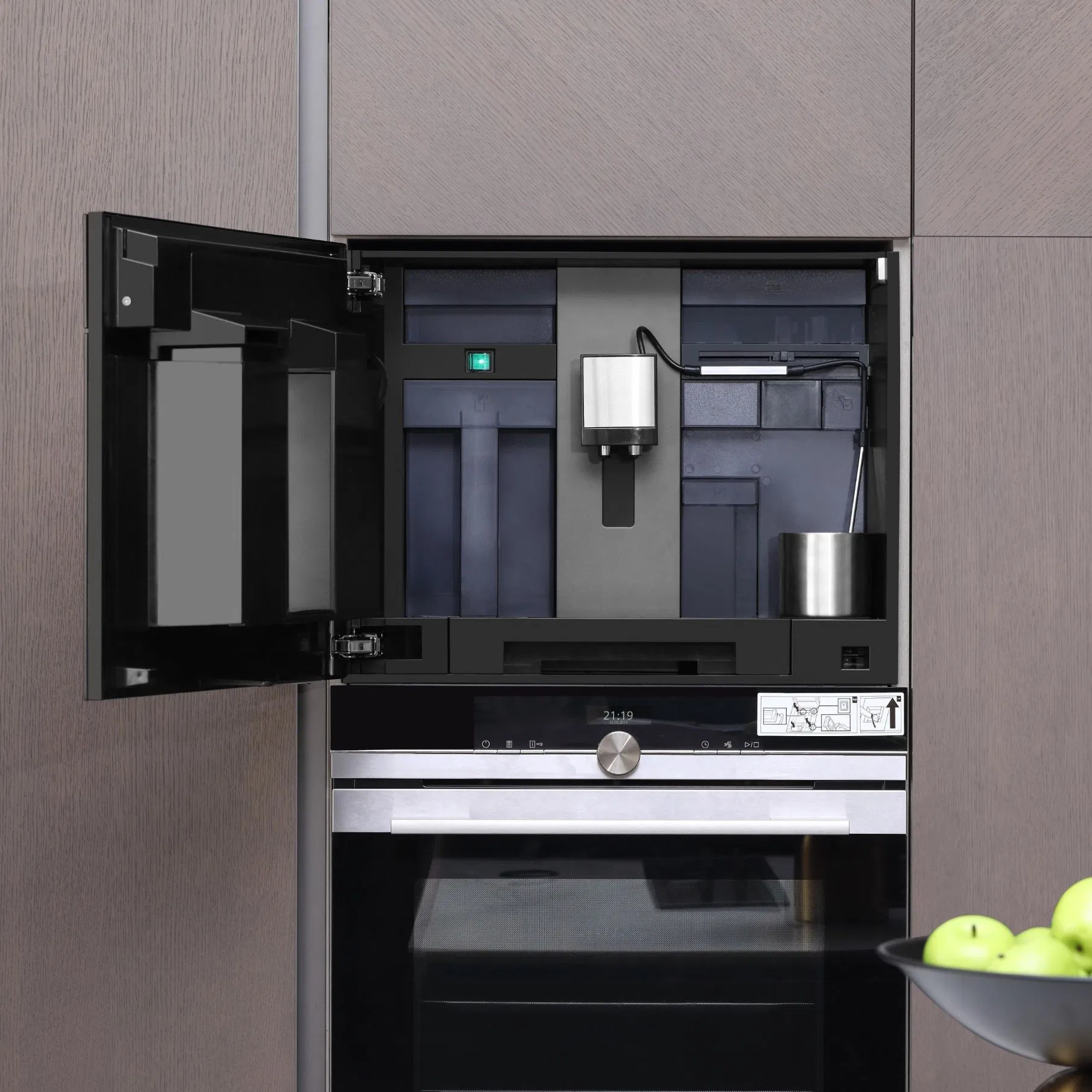 New Iced Design Built in Coffee Machine 11.26in Screen Touch Panel 11 Kinds Drink Embedded Fully Automatic Coffee Making Machine