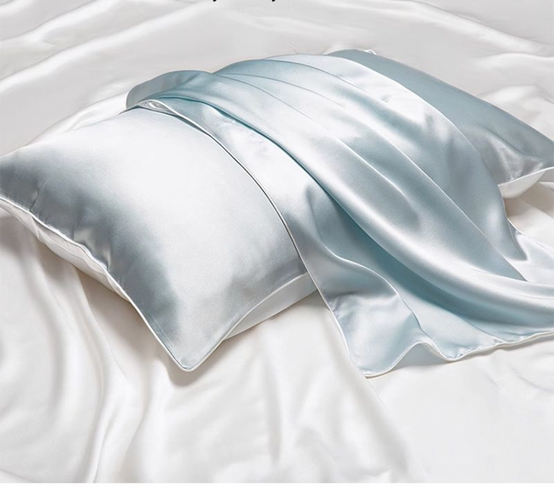 22momme 100% Mulberry Silk Pillowcase with a Luxury Felling