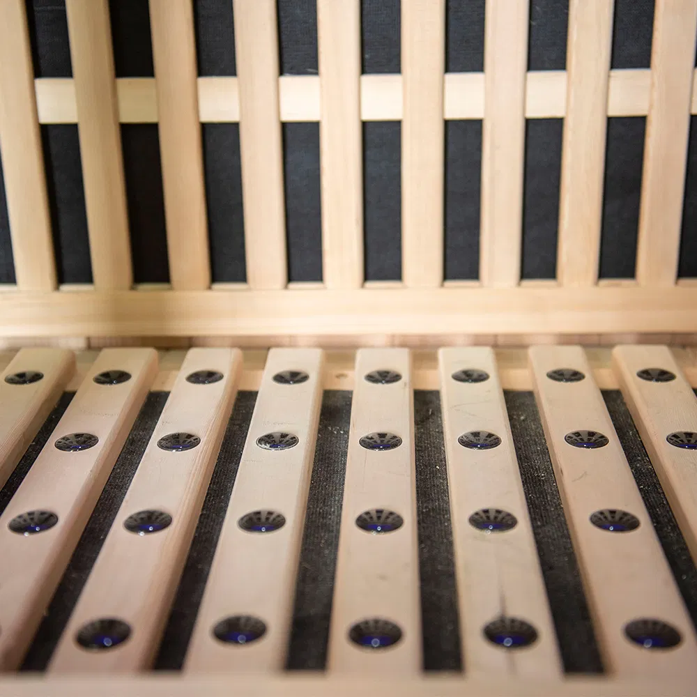 Инфракрасная сауна на 3 персоны из массива хемлока