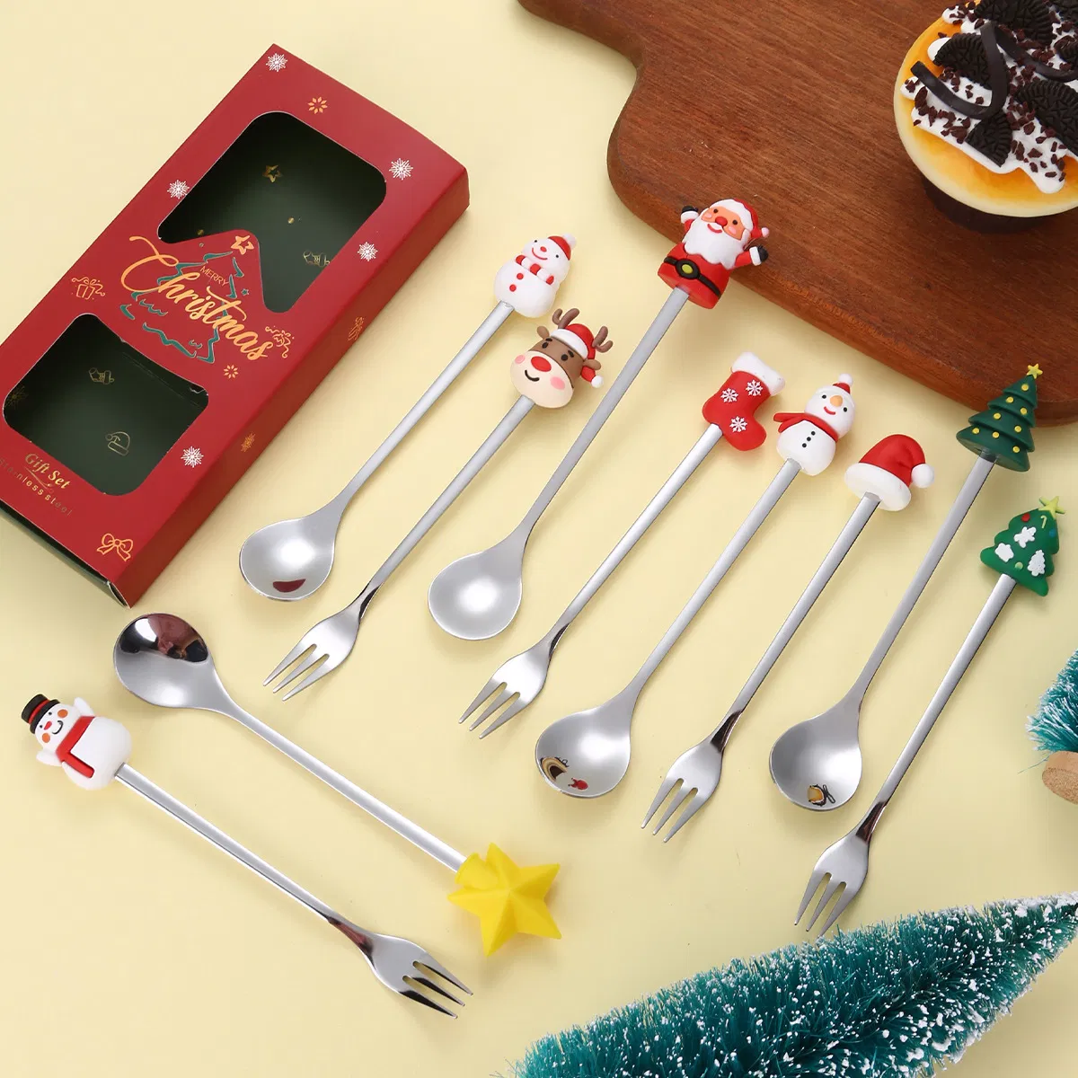 2PCS Gold Kids Spoon and Fork with Cute Christmas Doll Cutlery Set