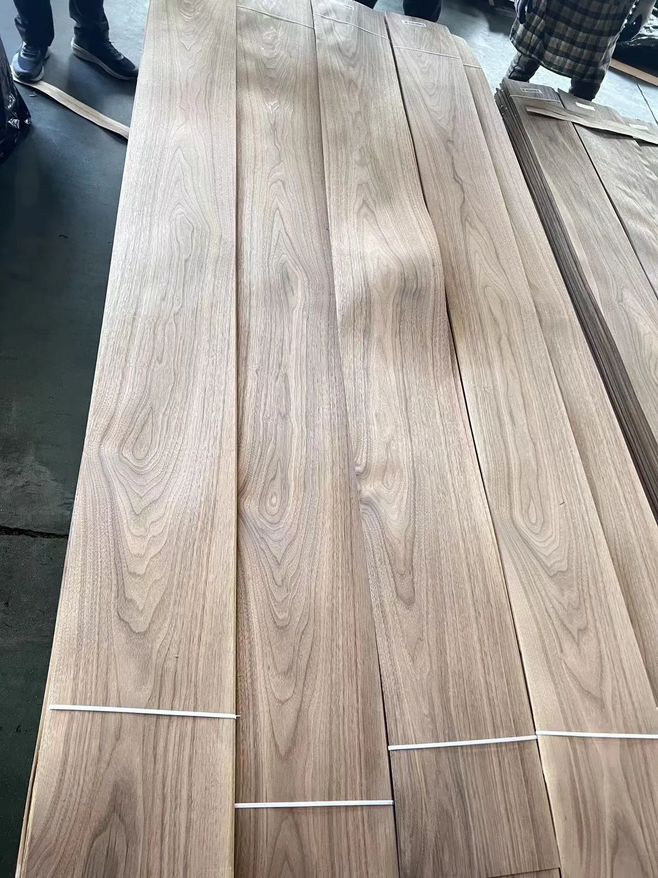 Decorative Wood Face Veneer Laminating Covered for Indoor Ootdoor Furniture