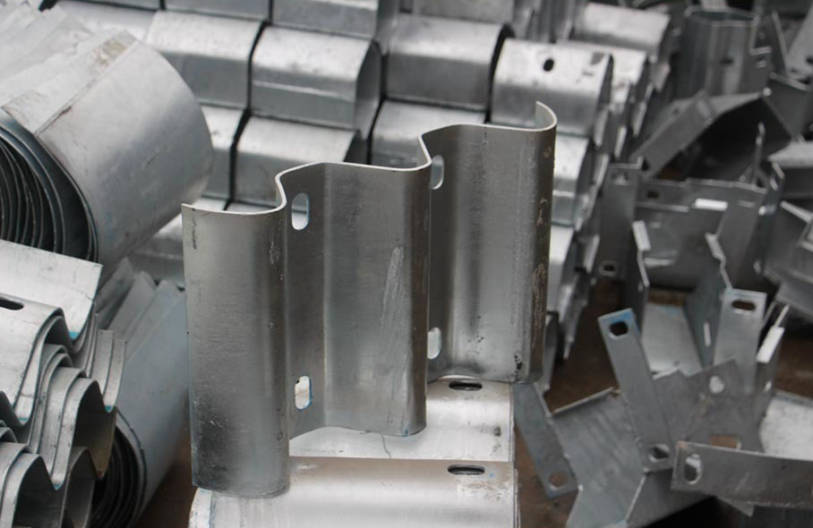 Zinc Coated Galvanized Steel Highway Guardrail