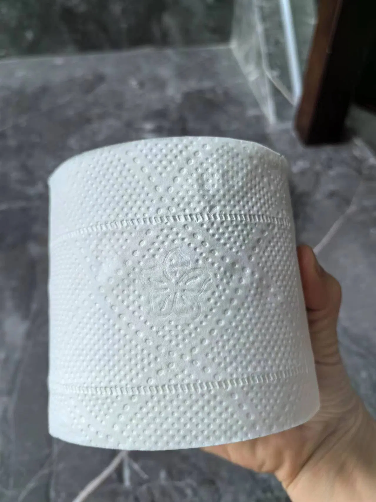 Factory Hot Selling Premium Quality 100% Virgin Wood Pulp Toilet Tissue Paper
