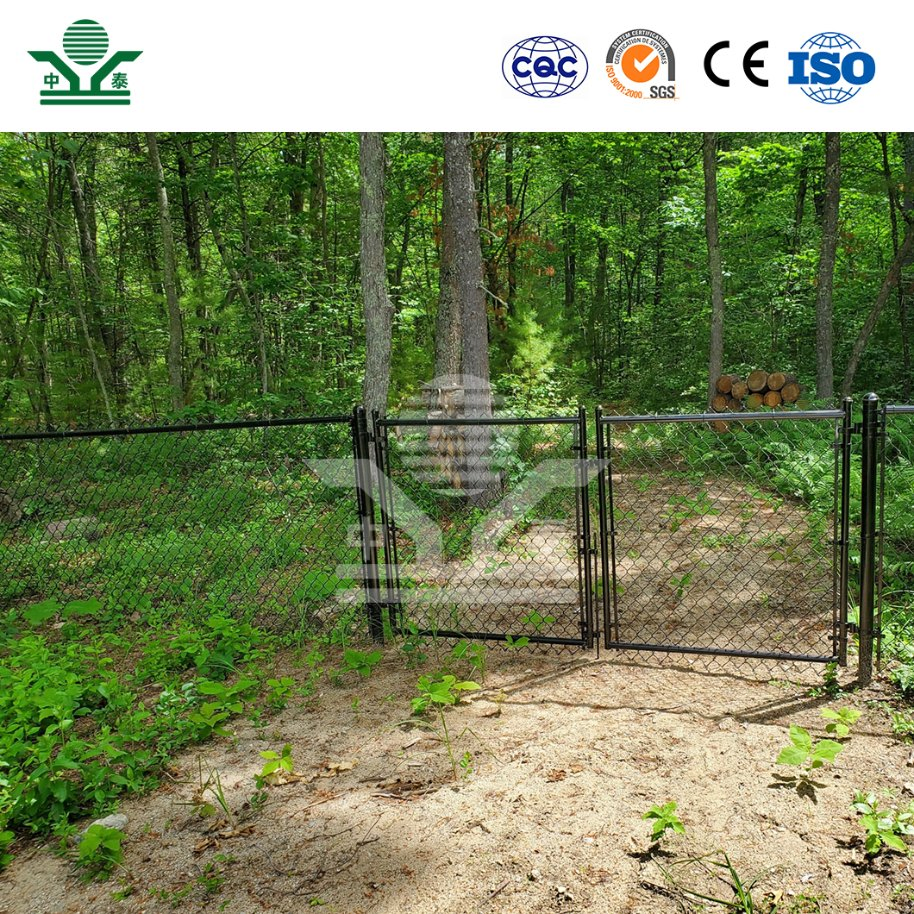 Zhongtai Chain Link Security Fence China Manufacturers Diamond Pattern Wire Mesh 3.8mm Diameter 42 Inch Stadium Chain Link Fence