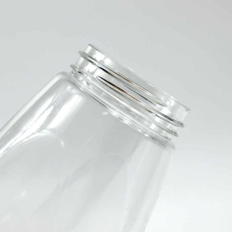 Manufacturer 100ml 150ml 200ml Plastic Seasoning Bottle Pepper Shaker Pepper Sauce Bottle