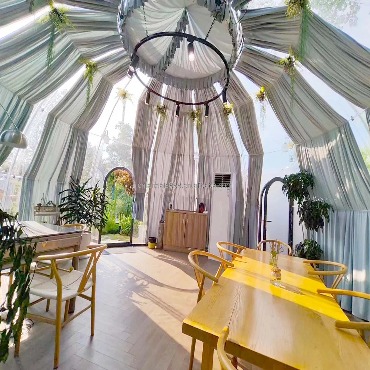 Outdoor Tourism Resort Panoramic Transparent Safe Bubble House Hotel Homestay Is Shock Resistant and Sound Resistant